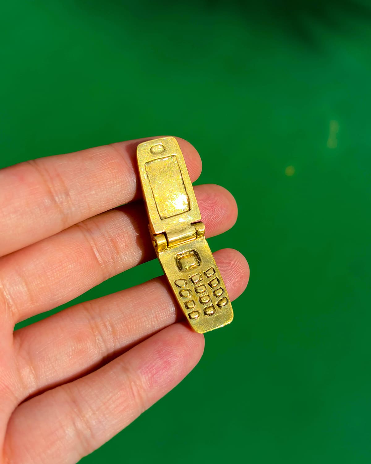 Y2K Flip Phone