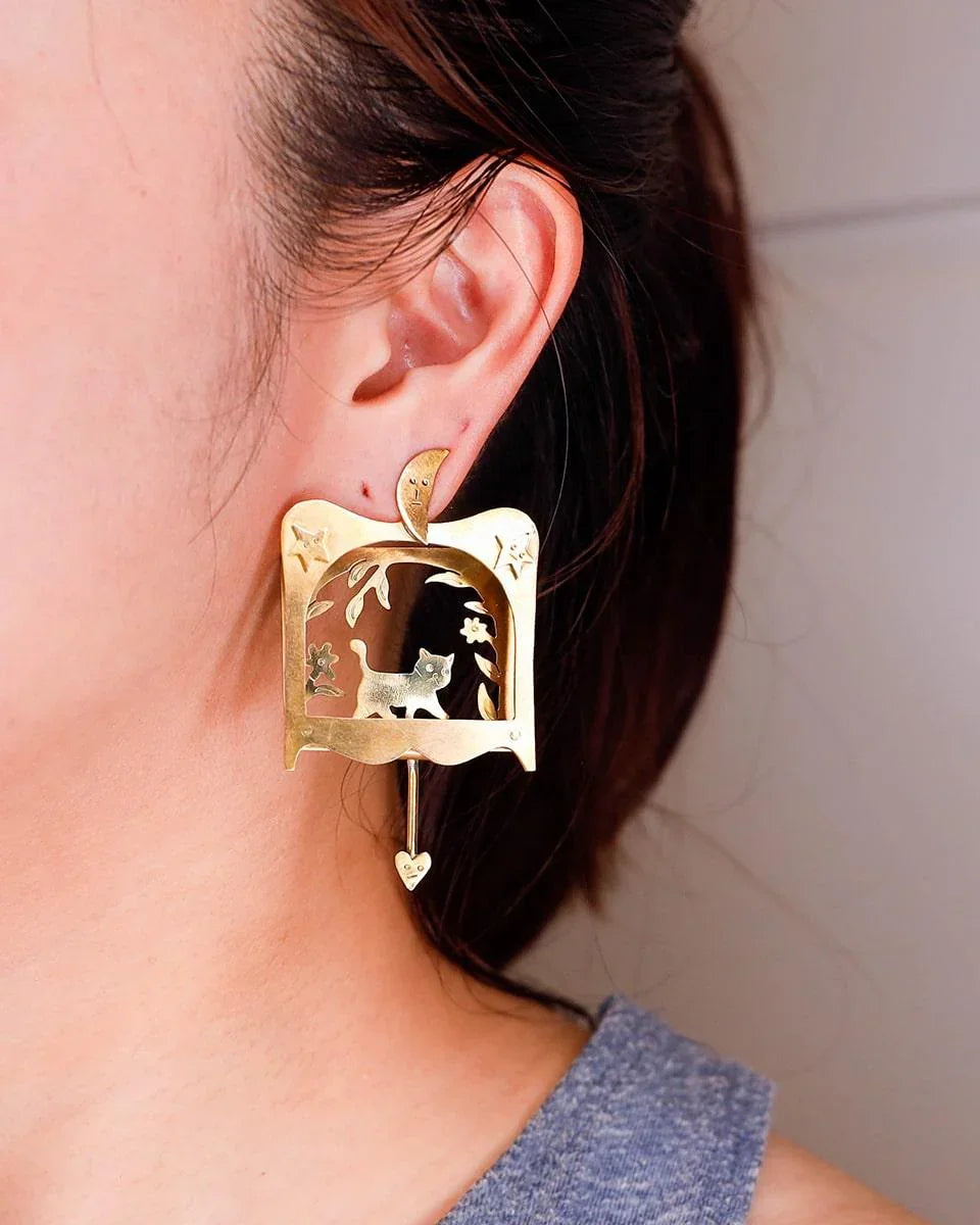 The Kitty Theatre Earrings, kinetic kitty jewellery, handmade by Fake plastic love