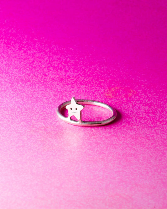 Simple Star Ring
