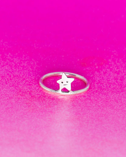 Simple Star Ring