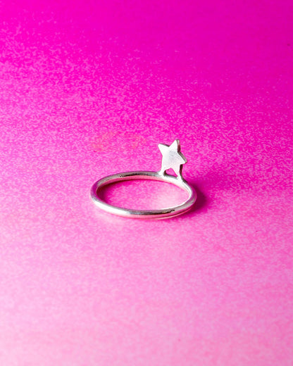 Simple Star Ring