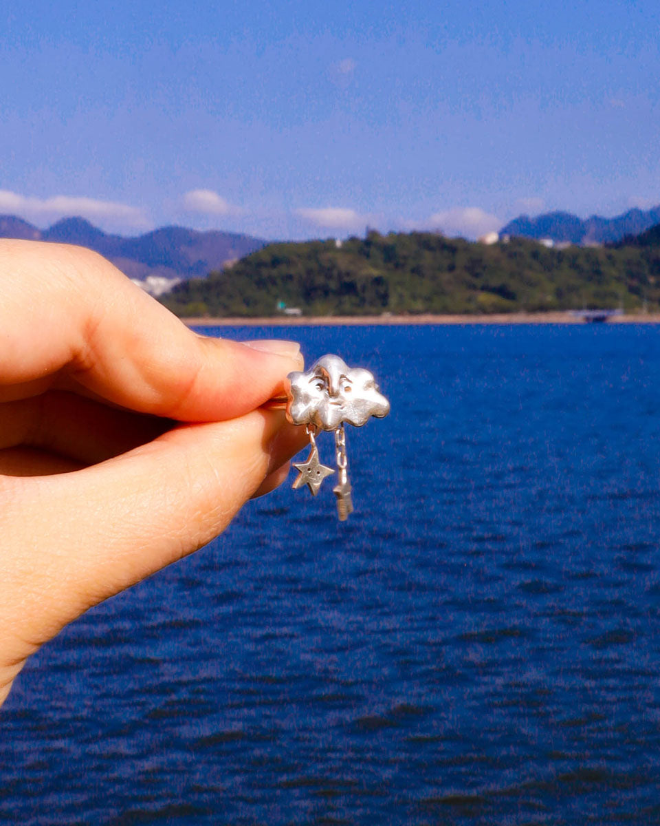 Shooting Stars Cloud Ring