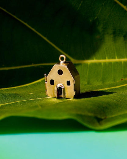 The House With Cheap Rent