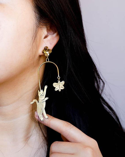 Kitty Cats' Law of Attraction Earrings